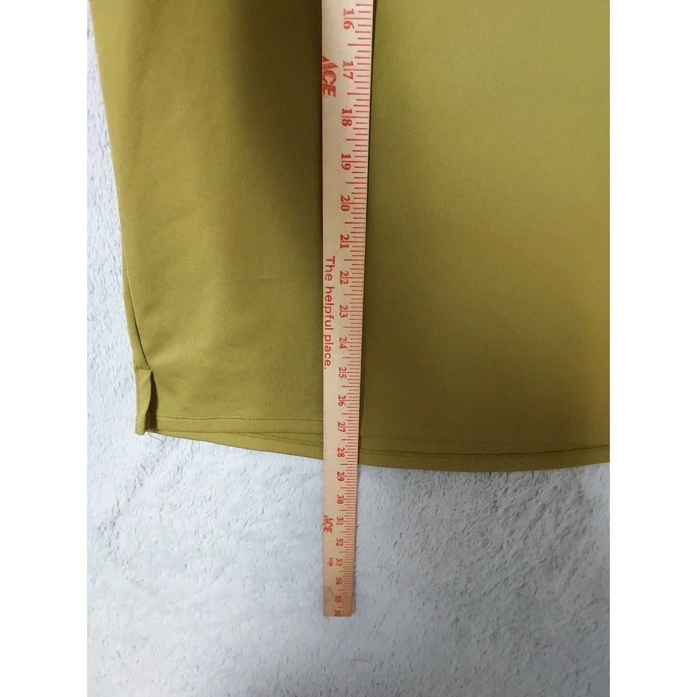 Nike item excellent